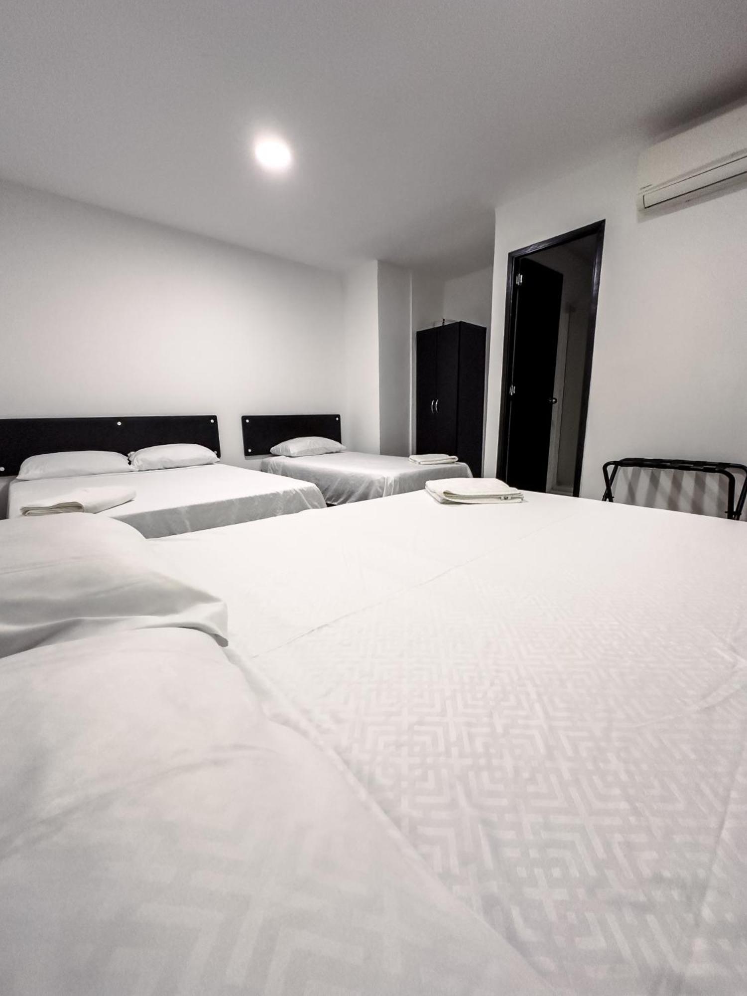 Hotel Bazurto Plaza Cartagena エクステリア 写真