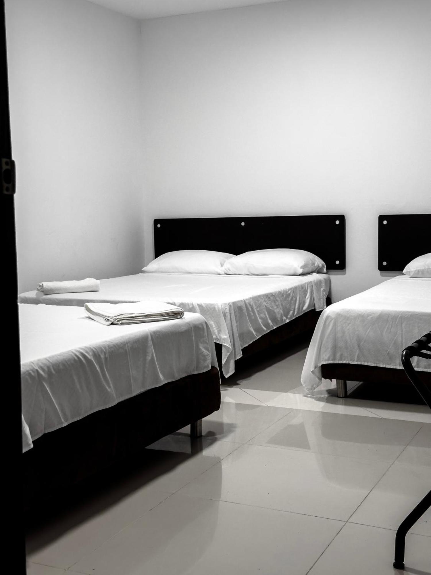 Hotel Bazurto Plaza Cartagena エクステリア 写真