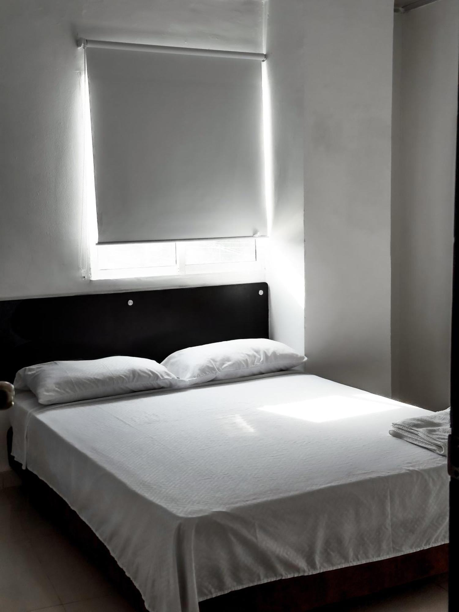 Hotel Bazurto Plaza Cartagena エクステリア 写真