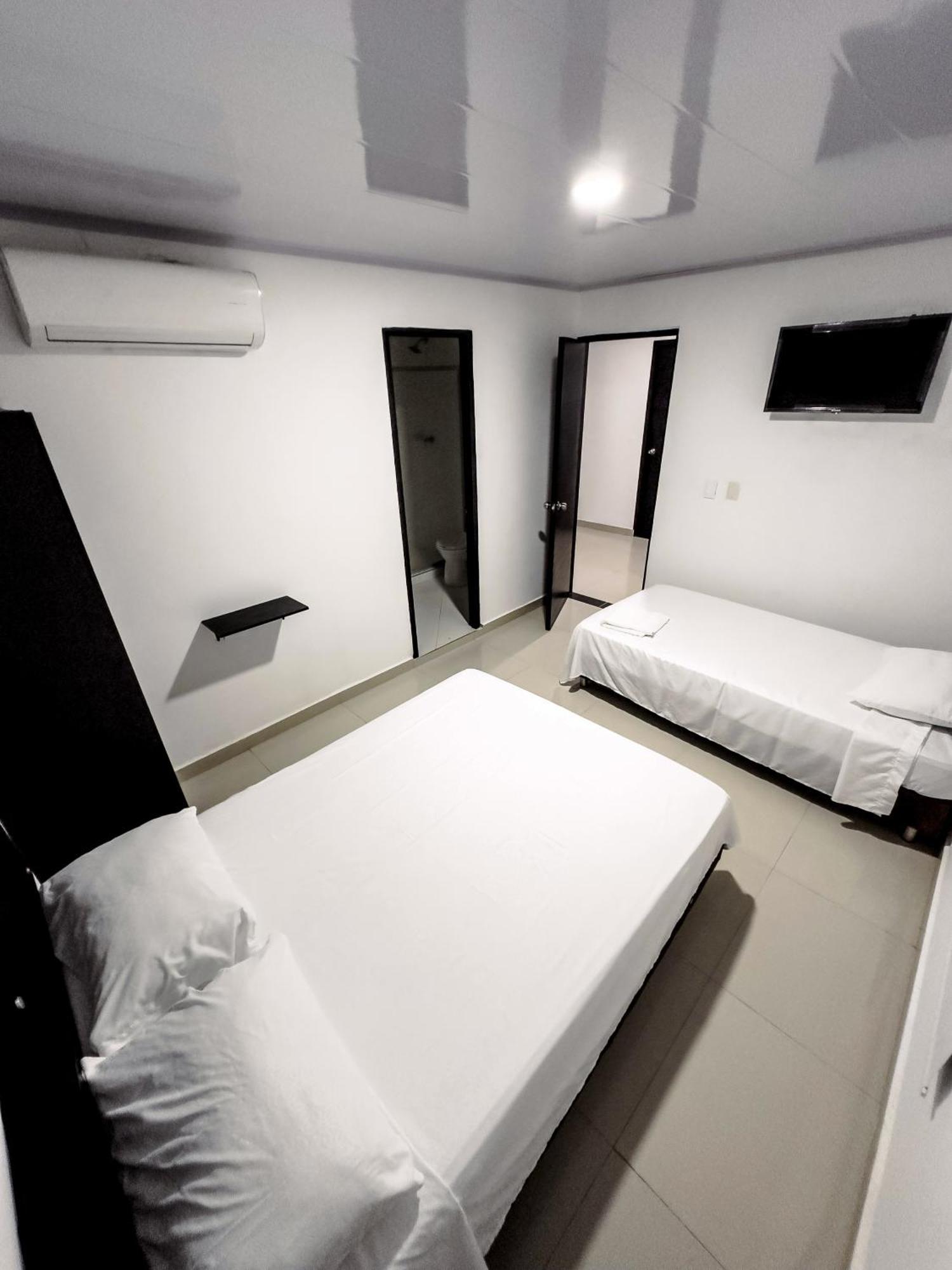 Hotel Bazurto Plaza Cartagena エクステリア 写真