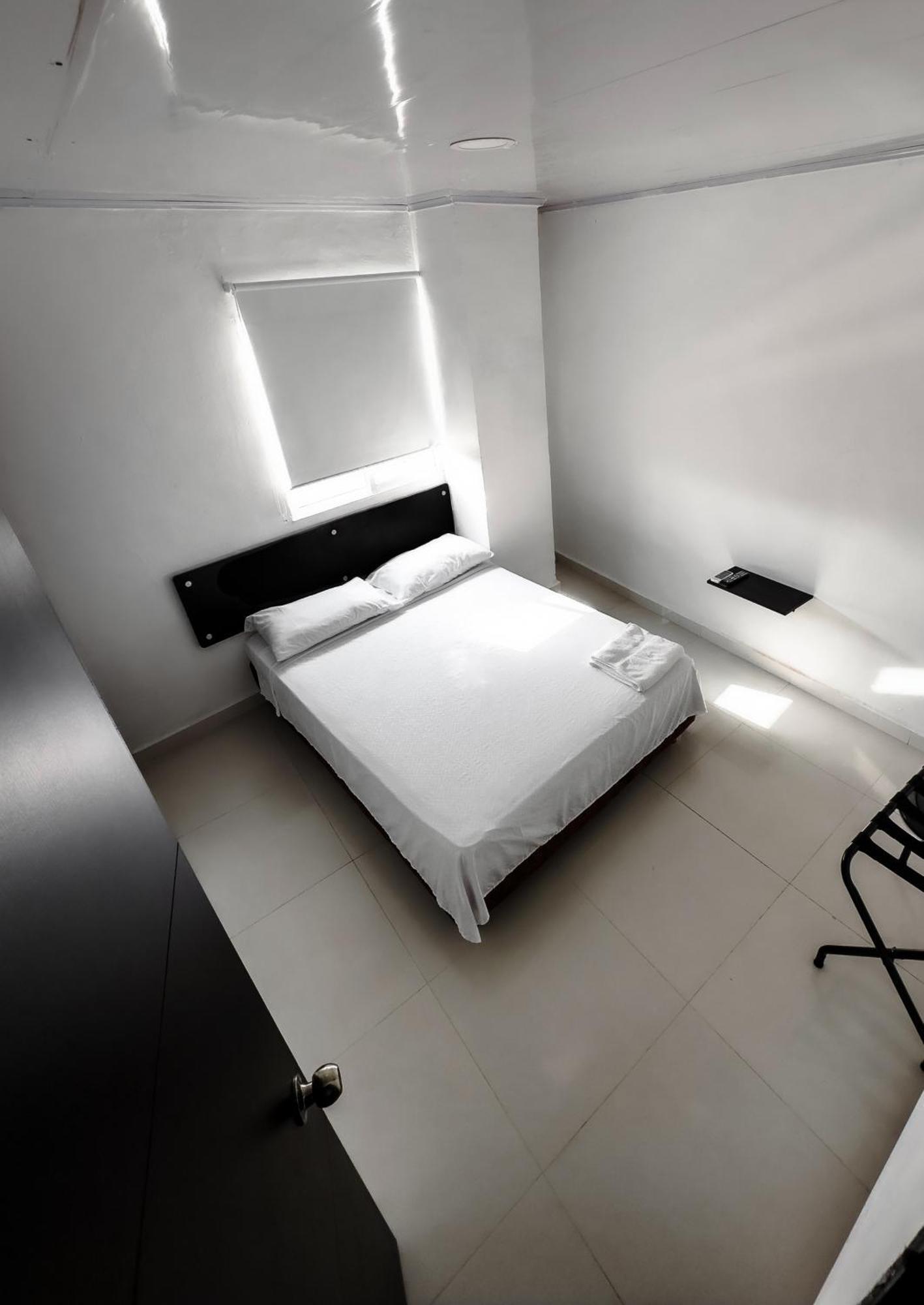 Hotel Bazurto Plaza Cartagena エクステリア 写真