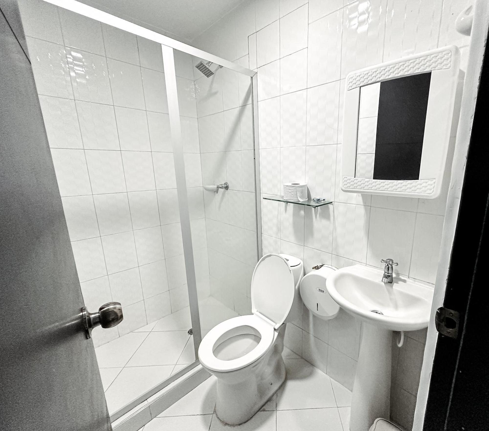 Hotel Bazurto Plaza Cartagena エクステリア 写真